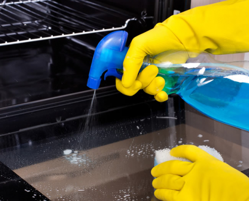 tips til rengøring og rensning af ovn